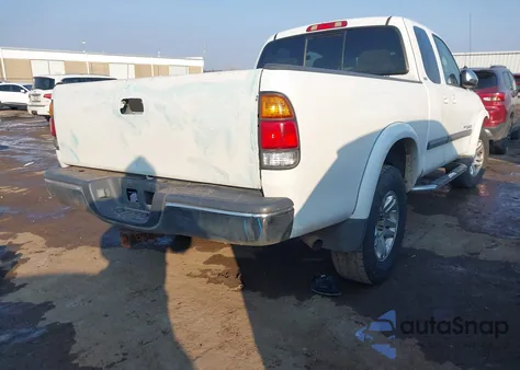 2004 Toyota Tundra Sr5 V8 from USA, damaged, VIN 5TBBT44104S455758
